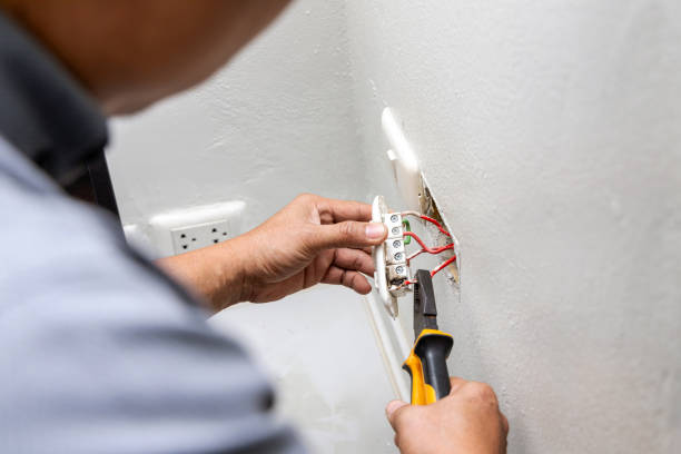 Best Emergency Electrical Repair  in Lake Camelot, WI